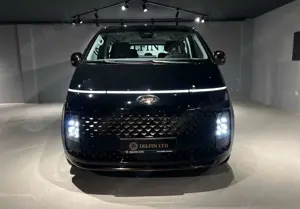 Hyundai STARIA 2.2 CRDi Signature 7-Sitzer Auto 4WD