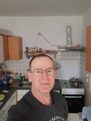 Suche Sie für leidenschaftliche Stunden zum gegenseitigen verwöhnen