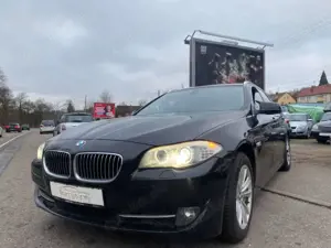 BMW 525 5-er 525 d Touring*LEDER*NAVI*BLUETOOTH*BI-XENON