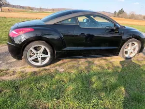 Peugeot RCZ