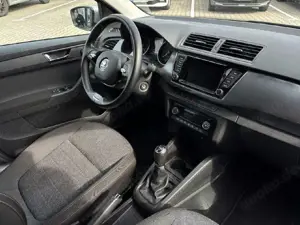 Skoda Fabia Fabia KB 1.0 TSI Best Of *NAVI*SHZ+PDC*GAR 2028 Bild 5