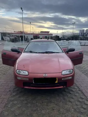 Mazda 323