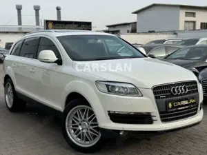 Audi Q7 3.0 TDI QUATTRO 1.HAND+NAVI+BI-XENON+AHK+PANO