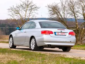 BMW 325 i *TÜV NEU* *KD NEU* Bild 5