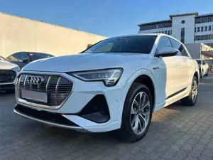 Audi e-tron 50 S line 20Z SHZ AMBIENTE LEDER