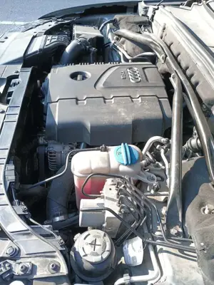 Audi Q5 2.0 TFSI quattro S tronic AHK