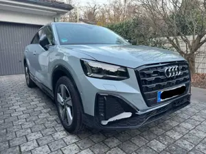 Audi Q2 Q2 40 TFSI quattro S tronic Sline 5J. Garantie AHK