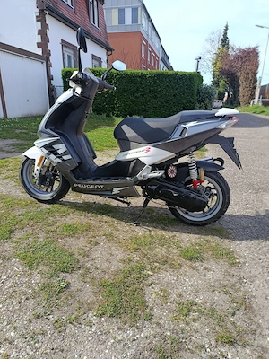  Roller 50ccm  Peugeot Speedfight 3   Bild 4