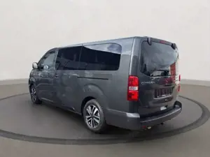 Citroen Spacetourer Max XL +StandHZG+AHK-abnehmbar+Panodach+Navi+Leder Bild 2