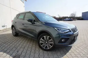 SEAT Arona 1.0TSI Xcellence AHK Navi Kamera LED 1.Hd*