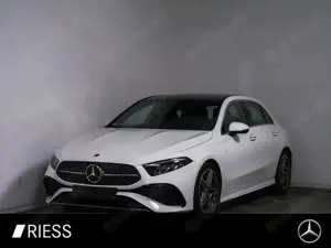 Mercedes-Benz A 220 d AMG Sport LED Pano AHK Ambi Kamera 18"