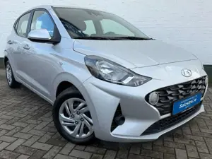 Hyundai i10 1.0*WinterPaket*RFK*Android*Apple*Klimaaut.* Bild 2