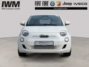Fiat 500e 42kWh 118PS  16" LM-Felgen Bild 3