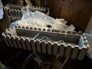 3er Set Balkon-Blumenkästen Zaun-Optik   Grau   Komplett mit Halterung & Bewässerung