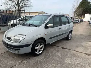 Renault Scenic Bild 2