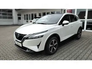 Nissan Qashqai N-Connecta 1,3 158 PS