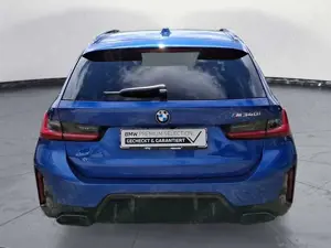 BMW 340 xDrive Touring Navi Leder Pano 360° HiFi Bild 3