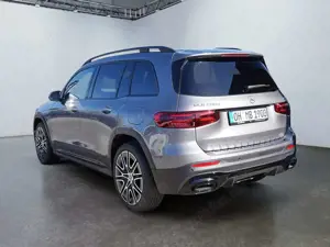 Mercedes-Benz GLB 200 d 4MATIC AMG NIGHT MULTI 360 AHK DISTR Bild 3