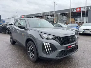 Peugeot 2008 PureTech 100 Active Bild 3