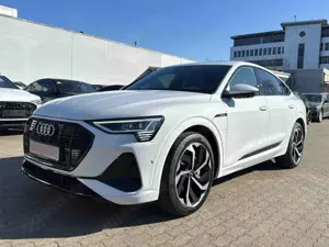 Audi e-tron Sportback 55 2x S line ACC AHK PANO 360°