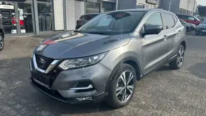 Nissan Qashqai N-Connecta AT*TOTWINKEL*FSH*SHZ*