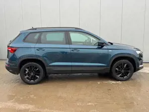 Skoda Karoq 1.0l TSI TOUR AHK,LED,Nav,Tel,4xSitzh.