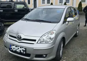 Toyota Corolla Verso 2.2 D-4D