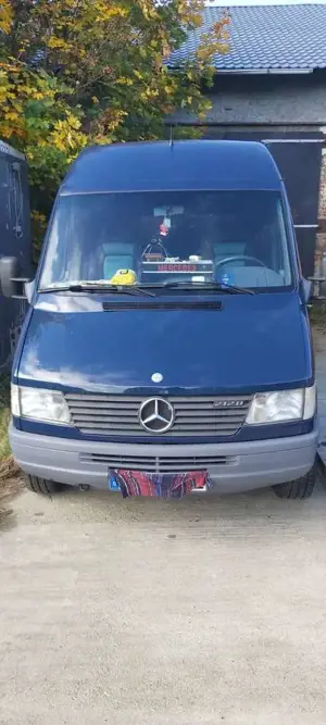 Mercedes-Benz Sprinter 212 D 902.461