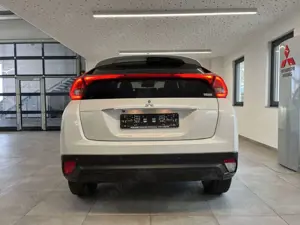 Mitsubishi Eclipse Cross 1.5 Turbo Top Black-Editition HuD Pano Bild 3