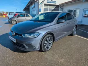 Volkswagen Polo VI Move, Navi, Alu, PDC, SHZ,