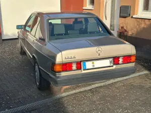 Mercedes-Benz 190 190 E, H-Kennzeichen