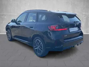 BMW X1 SDRIVE20D M Sport AHK HUD HK Navi Digitales Cockp Bild 5