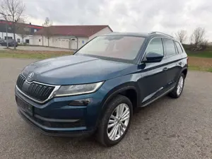 Skoda Kodiaq Style 4x4*AUTOMATIK*NAVI*LEDER*AHK*LED*
