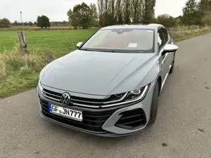 Volkswagen Arteon R 4Motion, Vollausstattung