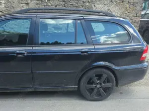 Jaguar X-Type Bild 2