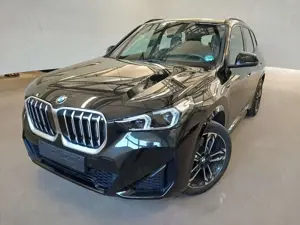 BMW X1 sDrive20i  ab 1,99% eff. / M Paket Driving+Parkass