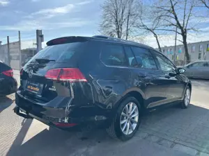 Volkswagen Golf Variant Lounge BMT,1.BESITZ,VW SCHECKHEFT,AHK,78.TKM,PDC ! Bild 4