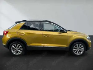 Volkswagen T-Roc 1.5 TSI ACT OPF DSG Style Allwetter Navi 2ZKlima Bild 3