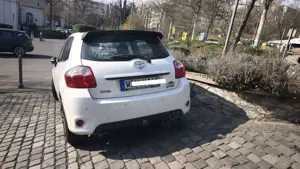 Toyota Auris Bild 2