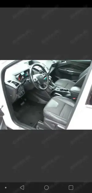 Ford Kuga 2.0 TDCi 4x4 Aut. Titanium Bild 5