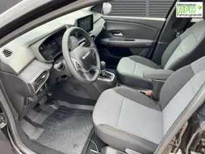 Dacia Jogger Extreme SHZ+PDC+RFK+Navi Hybrid 140 104 kW (141... Bild 3