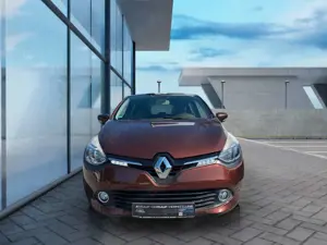 Renault Clio Bild 2