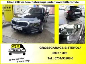 Skoda Octavia Combi 2,0TDI DSG Ambit Navi/4SHZ/ACC/LED