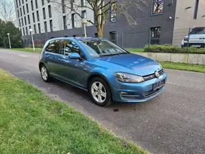 Volkswagen Golf Erdgas Tüv Scheckheft Xenon Parkassist ACC LED