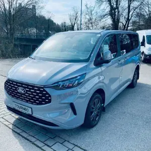 Ford Tourneo Custom 320 L1 Titanium*AHK*Kamera*Sitzheizung