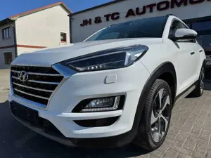 Hyundai TUCSON Premium 4WD/AUT/LED/DAB/PANORAMA/KAMERA/