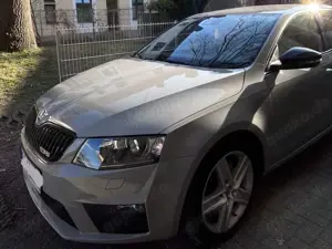 Skoda Octavia Octavia 2.0 TDI (Green tec) DSG RS