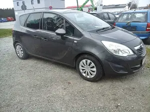Opel Meriva B Edition/TÜV neu /wenig km/met+Klima+Isof+Funk Bild 4