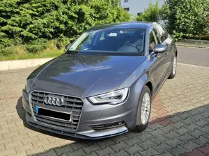 Audi A3 Limousine 2.0 TDI Ambiente XENON+NAVI+MMI