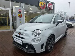 Abarth 595 MY22 595 Turismo 1.4 T-Jet 165PS - AUTOMATIK  Leder